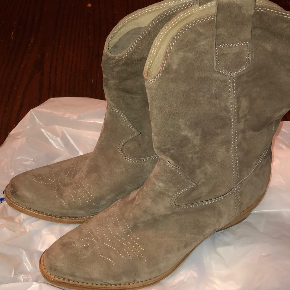Alberto Ferman tan suede western boots